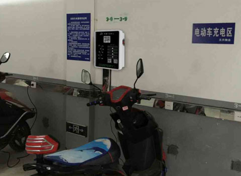 電動車充電站(圖2) 電動車充電站(圖2)