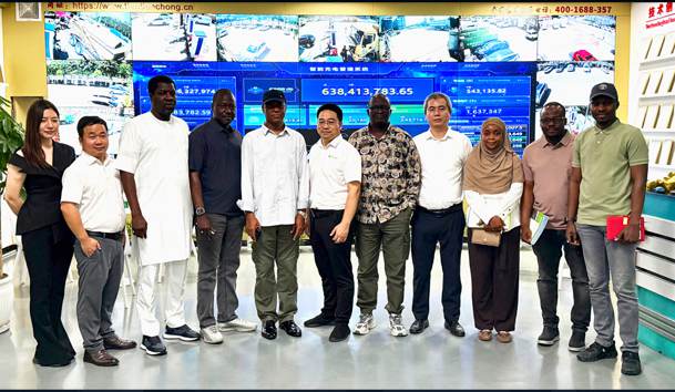 立足中國，鏈接世界｜尼日利亞合作伙伴來訪鴻嘉利總部，共促中非能源升級(圖1)